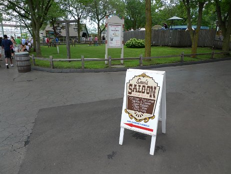 Adventureland Park 2010 Photo by Allen Huffman of DisneyFans.com