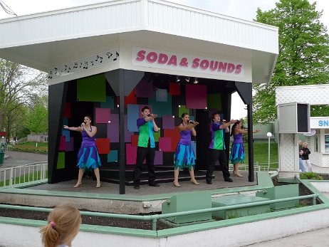 20100424_153208 Photo by Allen Huffman of DisneyFans.com